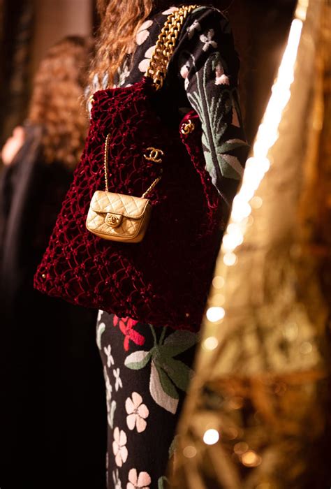 chanel autumn winter 2021 bags|First Look at the Chanel Fall/Winter 2021 Bags .